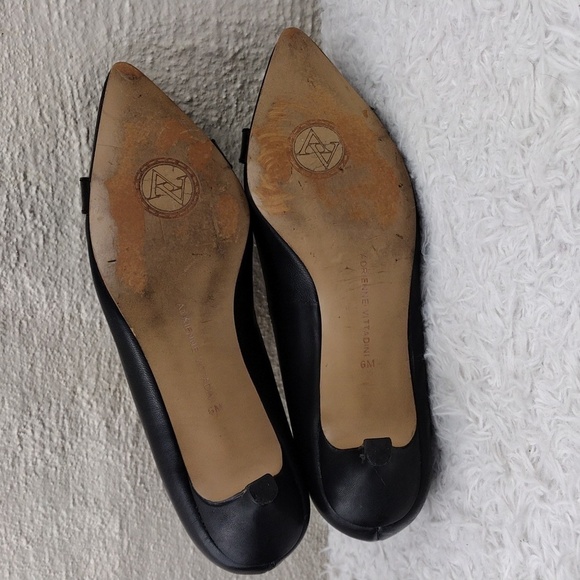 Adrienne Vittadini Saga Black Fine Leather Pointed-Toe Slip On Kitten Heel Pumps - Picture 7 of 16